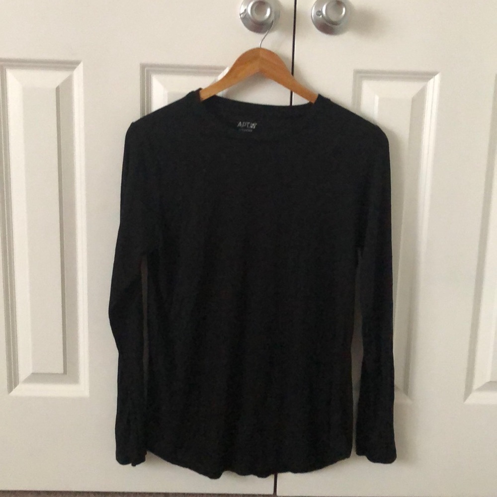 Long sleeve black shirt